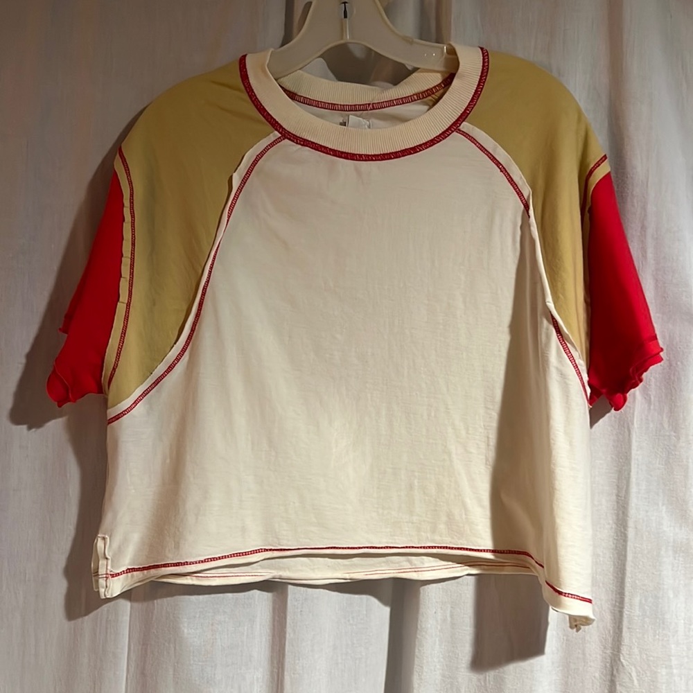 Urban Outfitters BDG retro-style raglan sleeve crop jersey